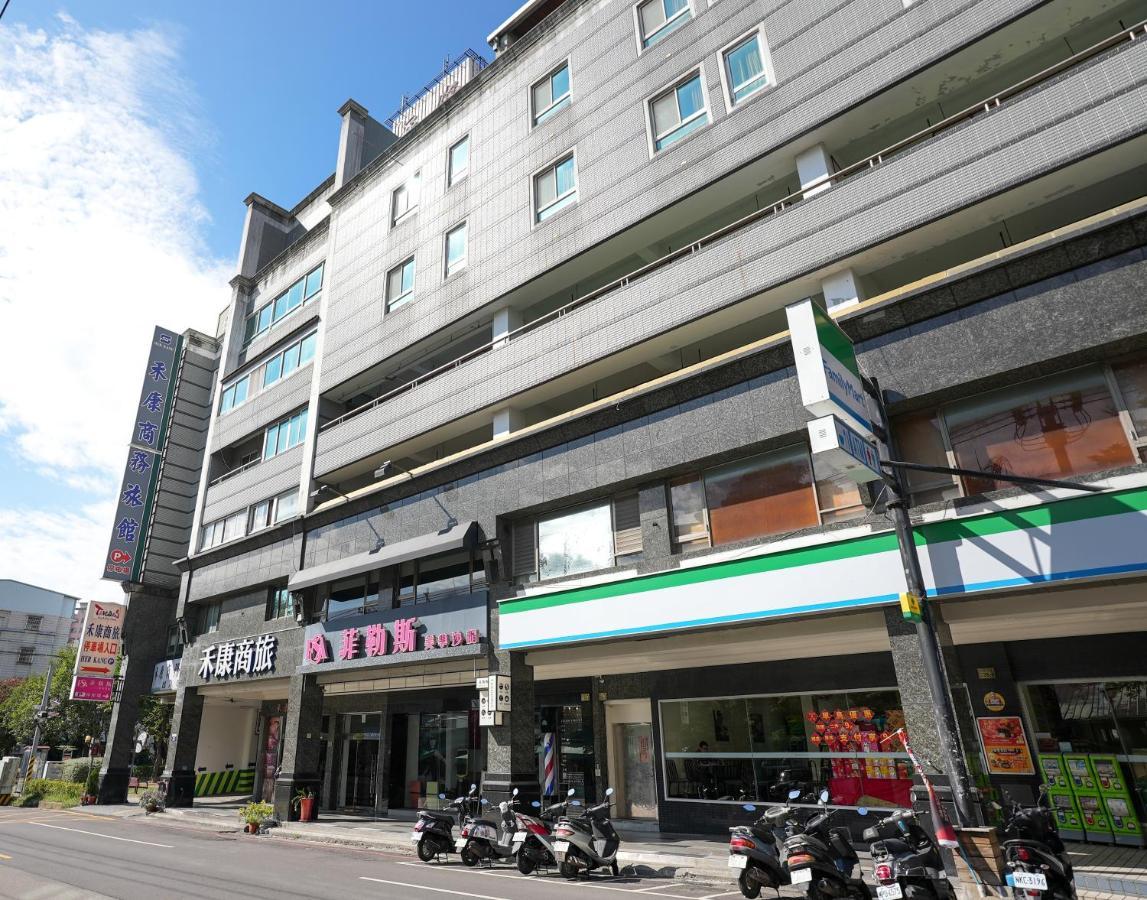 Herkang Hotel ไถจง ภายนอก รูปภาพ