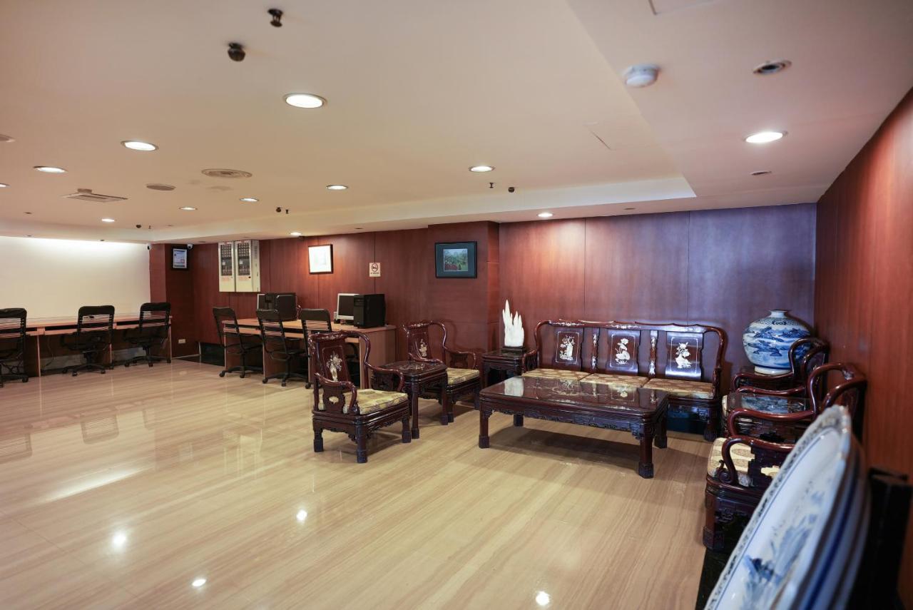 Herkang Hotel ไถจง ภายนอก รูปภาพ