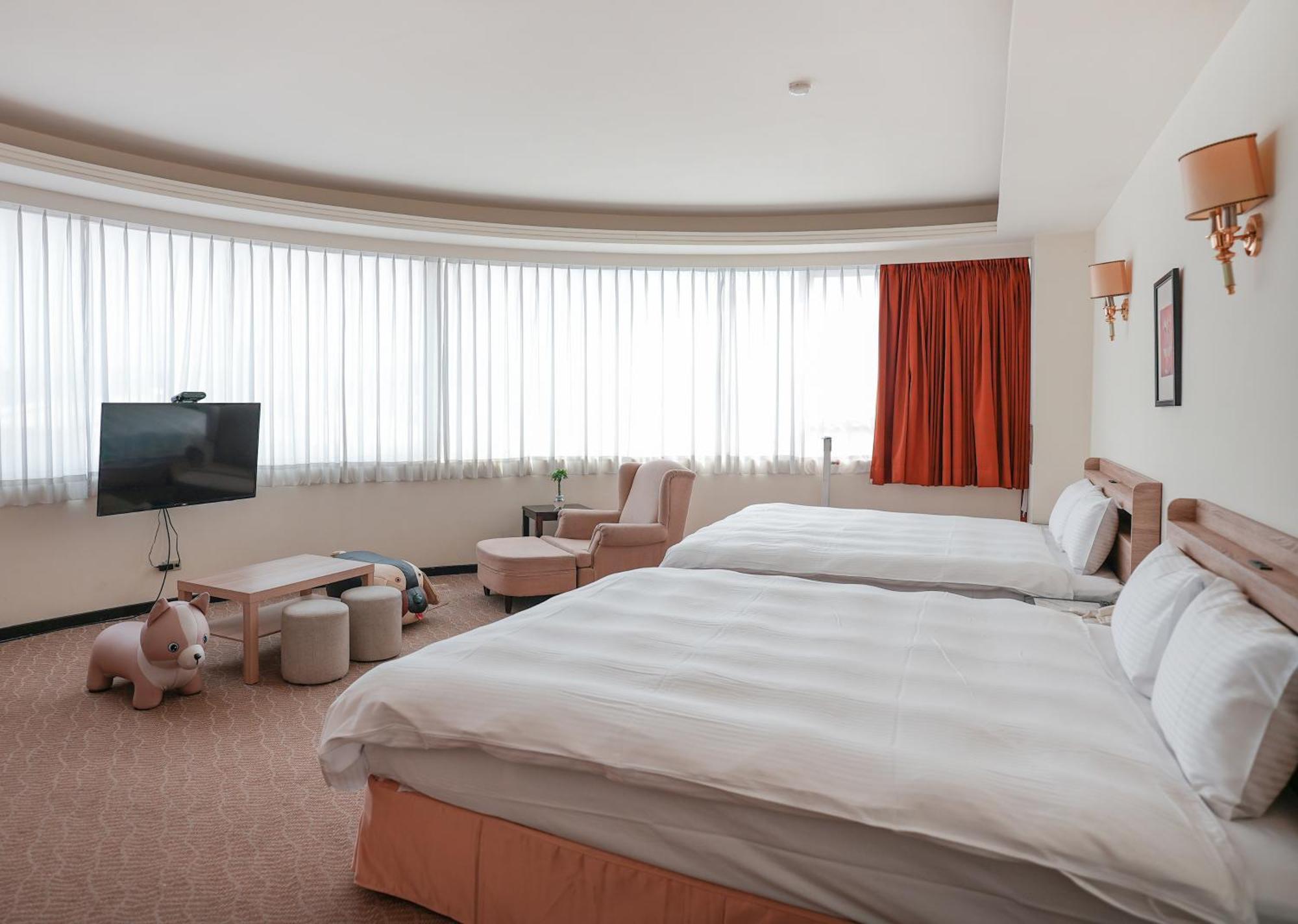 Herkang Hotel ไถจง ภายนอก รูปภาพ